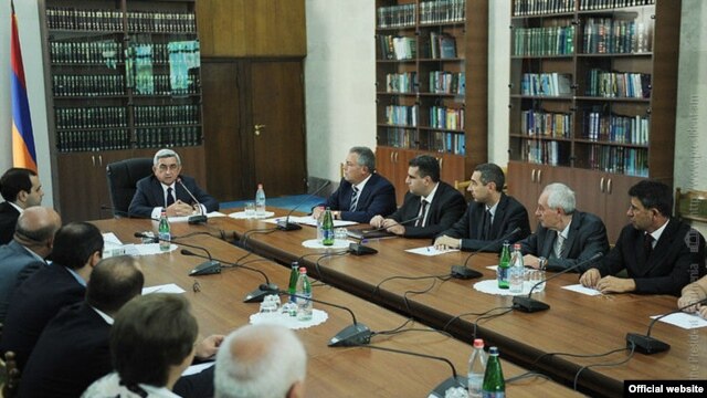 Armenia -- President Serzh Sarkisian chairs a meeting at the Court of Cassation, 31Aug2012.