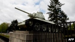 A World-War-II-era Russian tank on display at the Soviet war memorial near Berlin's Brandenburg Gate.