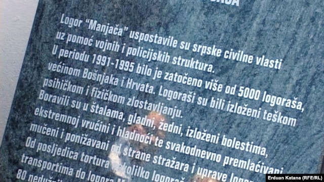 Ploča koja je trebala biti postavljena u spomen na žrtve s područja Prijedora.