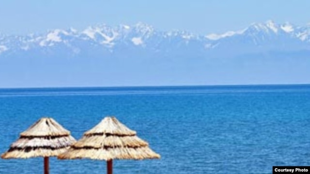 Issyk Kul is a popular resort with Kazakh tourists. 