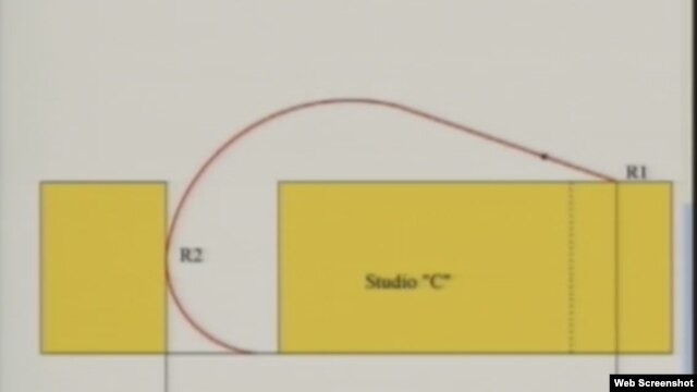 Skica pada avio bombe na zgradu RTV doma prikazana na suđenju Mladiću, 12. veljače 2013.