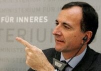 EU Justice Commissioner Franco Frattini (file photo) (epa)