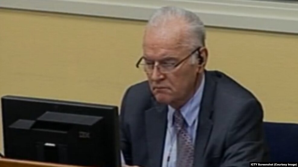 Bosnian Serb wartime military commander Ratko Mladic at the International Criminal Tribunal for the former Yugoslavia (file photo)