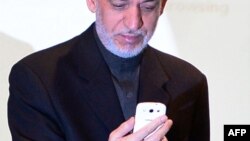 A spokesman Nasratullah Rahimi says that new high-tech network is reliable and that new SIM cards have been given to President Hamid Karzai, the vice presidents, and other government members to connect to the network.