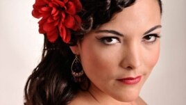 Caro Emerald (Sursa foto: brightondome.org)