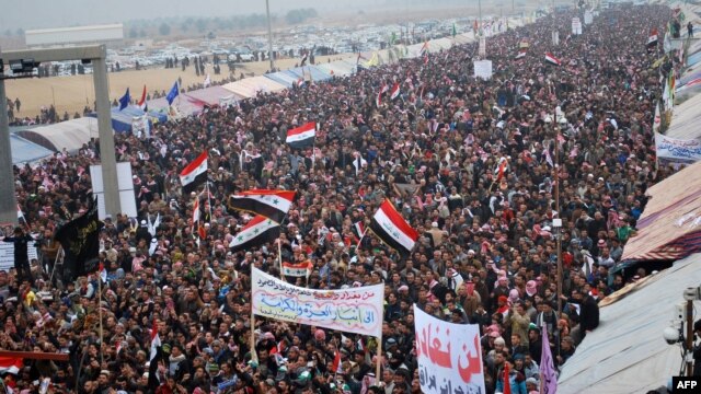 من تظاهرة حاشدة في الأنبار في يوم 25/1/2013