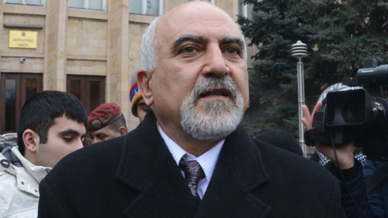 Паруйр Айрикян обратился в суд с целью предотвратить референдум