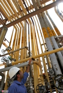 High prices for energy exports are bolstering the Iranian economy (Fars)