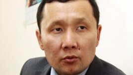 Адвокат Абзал Құспанов.