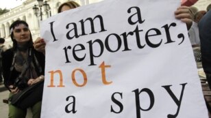 Georgia -- People take part in a flashmob to mark World Press Freedom Day in Tbilisi, 03May2012