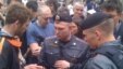 Гражданские активисты и ОМОН на Арбате. Москва