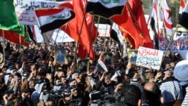 Foto nga protestat kundër kryeministrit të Irakut, Nuri al-Maliki