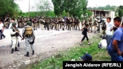 Border guards and police on both sides of the frontier were reportedly out in force on May 8 to keep the peace.