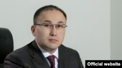 Даурен Абаев в бытность советником президента Казахстана и его пресс-секретарем.