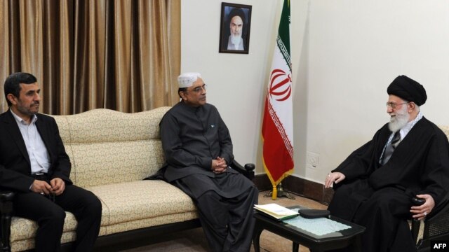 Foto nga takimi Khamenei Zardari