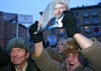 Supporters of the leader of the Belarusian opposition, Alyaksandr Milinkevich, on the streets early in March. (epa)