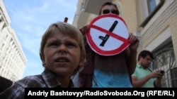 A Ukrainian protest movement sparked by allegations of police abuse in the village of Vradiyivka has been gaining momentum in recent weeks.