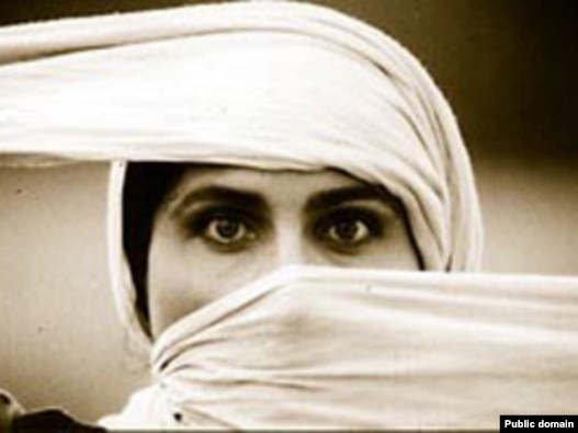 سوسن تسلیمی