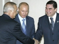 Presidents Karimov, Vladimir Putin, and Berdymukhammedov (left to right) at a CIS summit in October (AFP)