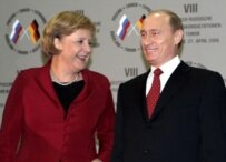 Merkel (left) and Putin in Tomsk on April 26 (epa)