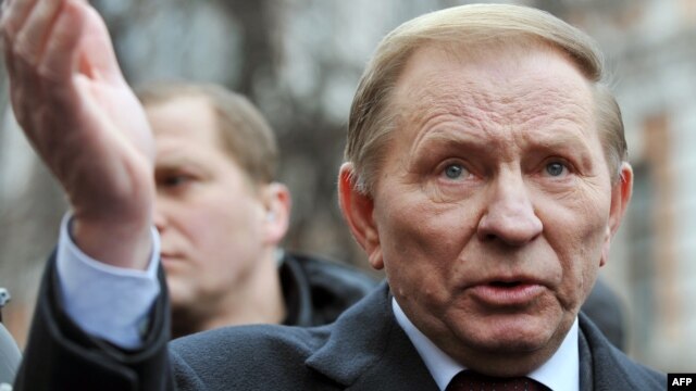 CB12F78C-D879-47C0-A592-3D9091CAB910_w64