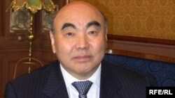 Askar Akaev, a 69-year-old scientist-turned-politician, has lived in Moscow since he was forced from office in the wake of antigovernment protests in March 2005.