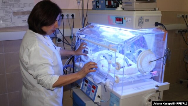 Departamenti i neonatologjisë, QKUK.