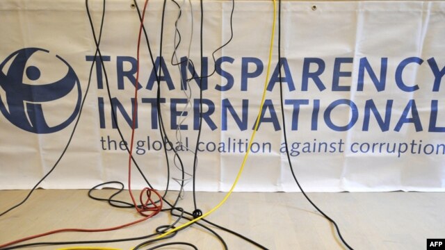 “Transparency International"