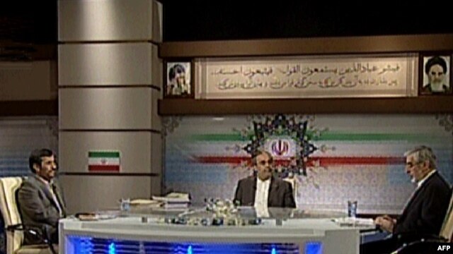 مناظره دو نامزد اصلى رقابت هاى انتخابات رياست جمهورى با حملات شديد محمود احمدى نژاد آغاز شد.