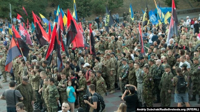 CEF4C35D-7EEC-40FD-80B1-261AF387DEA5_w64