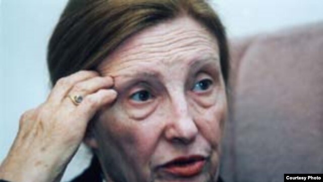 Latinka Perović