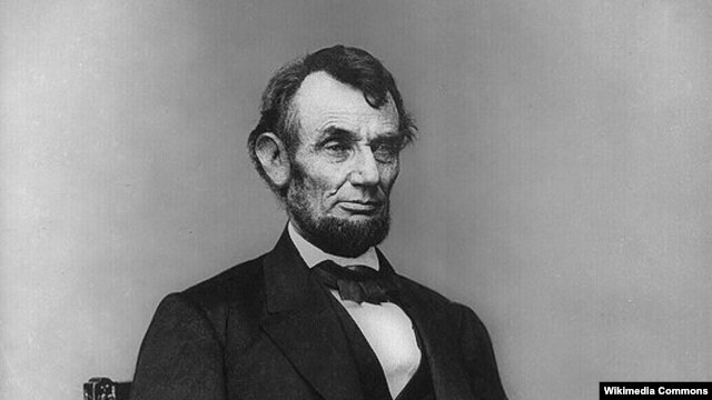 Ish-presidenti i SHBA-së, Abraham Lincoln.