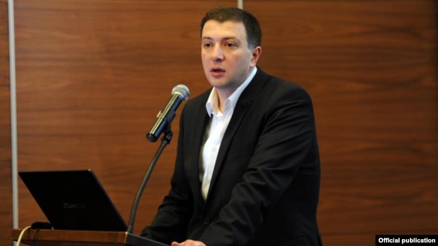 Ex- Tbilisi Water head Gegi Kelbakiani was often seen with Tbilisi Mayor Gegi Ugulava (pictured).