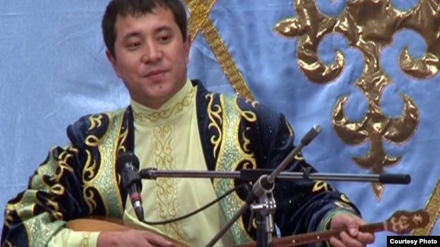 Айтыскер ақын Мақсат Аханов. Қарауыл ауылы, Шығыс Қазақстан облысы, 15 қыркүйек 2011 ж.