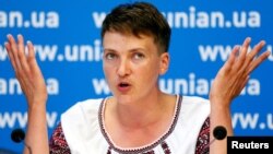 Украина Жоғарғы Радасының депутаты Надежда Савченко. Киев, 2 тамыз 2013 жыл.