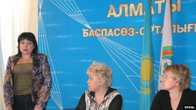 Еркек мас, ал басқалардың әйелдері блять.