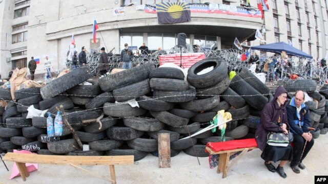 D27AECA2-5CA9-4AAE-A568-0943377675EA_w64