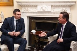 D28F9DF2-5DE1-45BE-BD4B-2B2509A2545A_w26