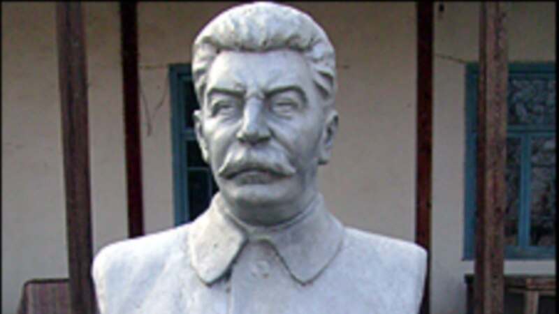 Мэр Новокузнецка запретил устанавливать памятник Сталину