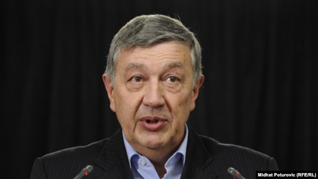 Nebojša Radmanović
