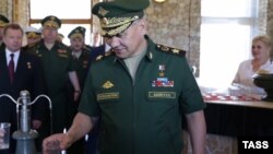 Ресей қорғаныс министрі Сергей Шойгу Қырым санаториінде. 16 маусым 2016 жыл.
