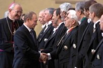 Putin visited the Vatican in June 2000 (epa)