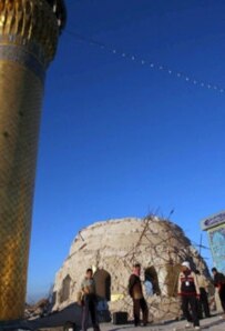 A view of the destroyed dome of the Shi'ite shrine, Imam Ali al-Hadi in Samarra (epa)