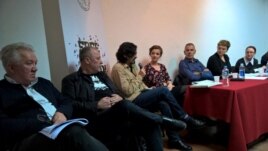 Učesnici susreta "Čitanje za Fajada", foto: Zvjezdan Živković
