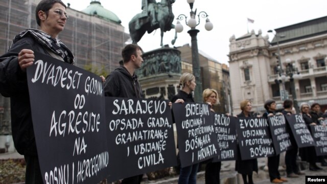 Performansi nevladinih organizacija u Beogradu podsećaju na istinu o ratovima na prostoru bivše SFRJ