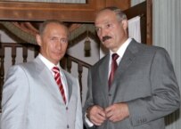 President Putin (left) with his Belarusian counterpart, Alyaksandr Lukashenka at the meeting (epa)