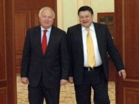 Tazhin (right) with OSCE Chairman in Office Miguel Angel Moratinos in Astana (file photo) (OSCE)