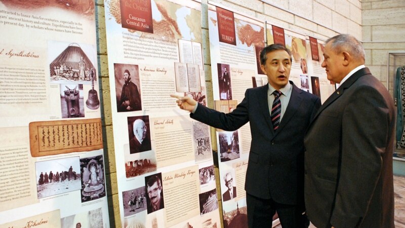 В Алматы открыта выставка «Венгерские востоковеды»