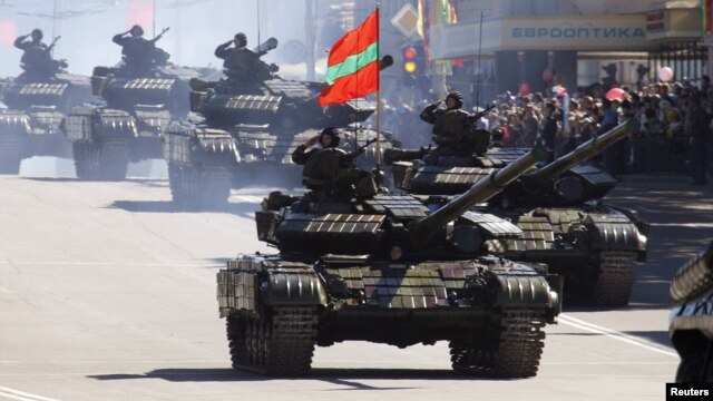 Paradă militară la Tiraspol