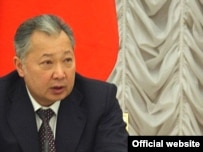 Some opposition members objected to Bakiev's deal with Russia.